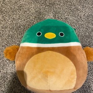 Avery duck Squishmallows 8in